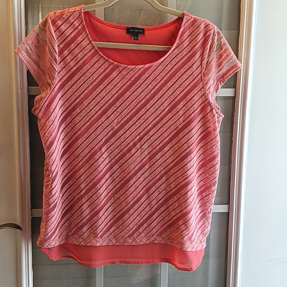 Coral Short Sleeve The Limited Top SZ L